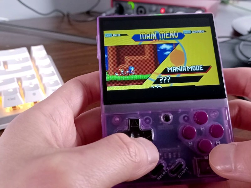 Sonic Mania on the Miyoo Mini&nbsp;Plus